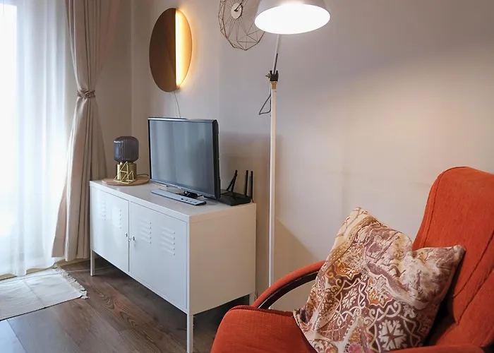 **mountain** Views Just Next To The Gondola Lift * 班斯科